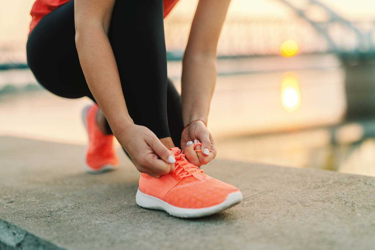 Tying running shoes